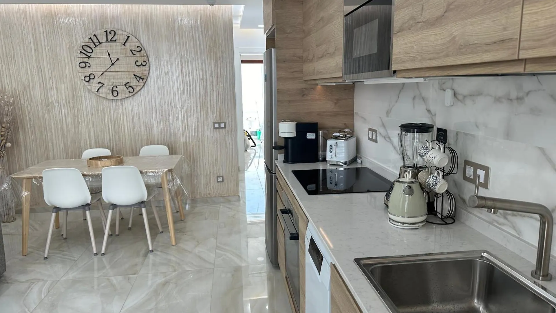 Bamboo Chic Apartment Playa Del Ingles 0*, Playa del Ingles (Gran Canaria)